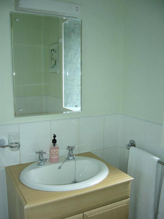 Seamore Guest House Мофат Экстерьер фото